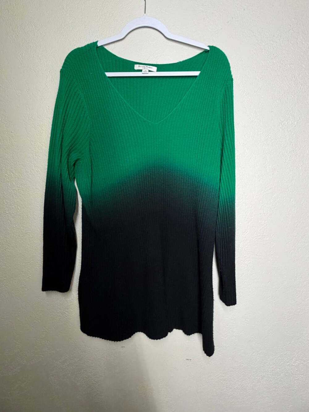 Studio Works Woman 2X Green Black Ombre Ribbed Knit V Neck Sweater Tunic
